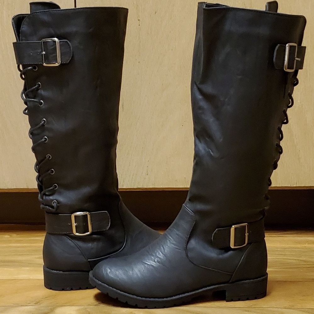 CA collection by Carrini black lace up boots